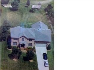 1700 Cambridge Ct, Shepherdsville, KY 40165
