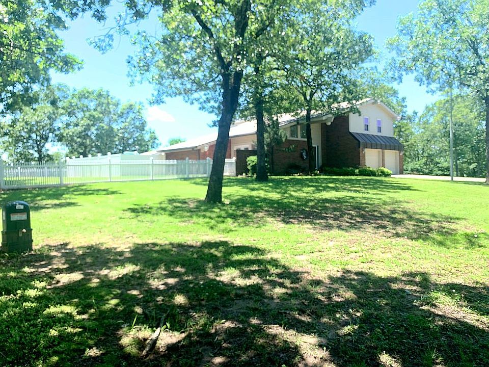 1st image of 621 Dom Giaudrone Ln