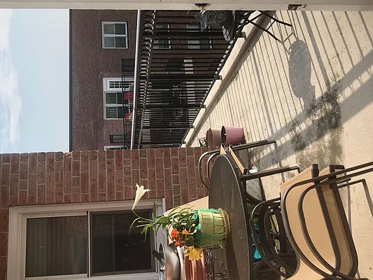 Sold by Guardian Group Realty | media 25