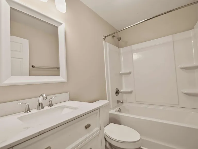 970 Swift Dr — Photo 9