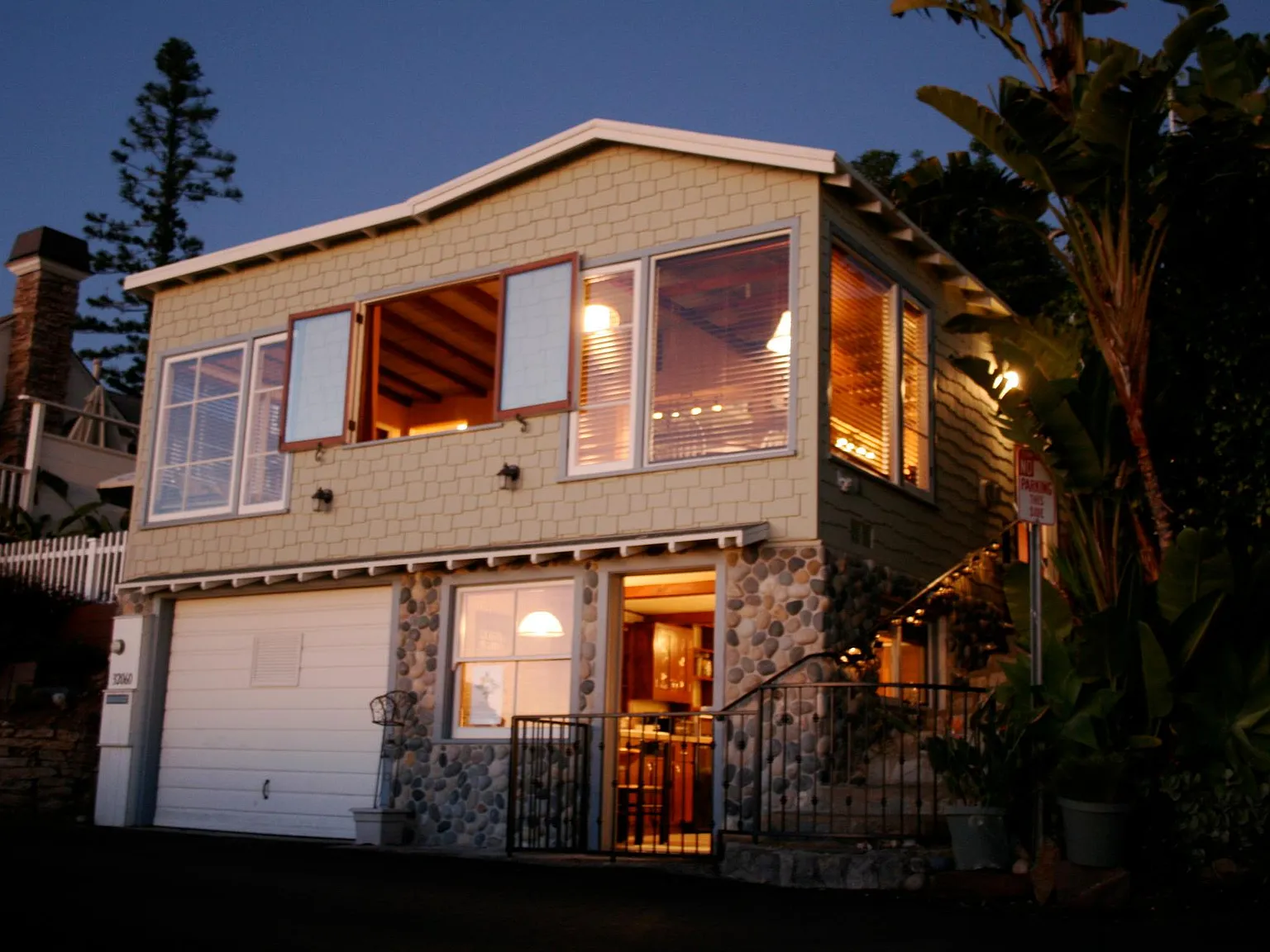 32060 Virginia Way — Photo 3