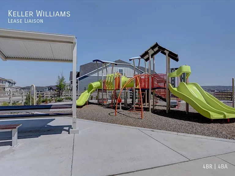 8800 Hugo Dr — Photo 35
