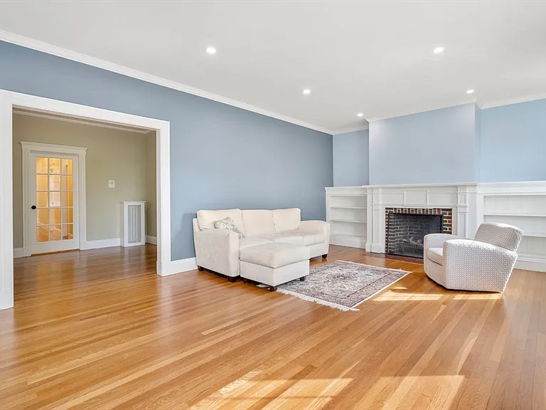 132 Sewall Ave #C — Photo 3