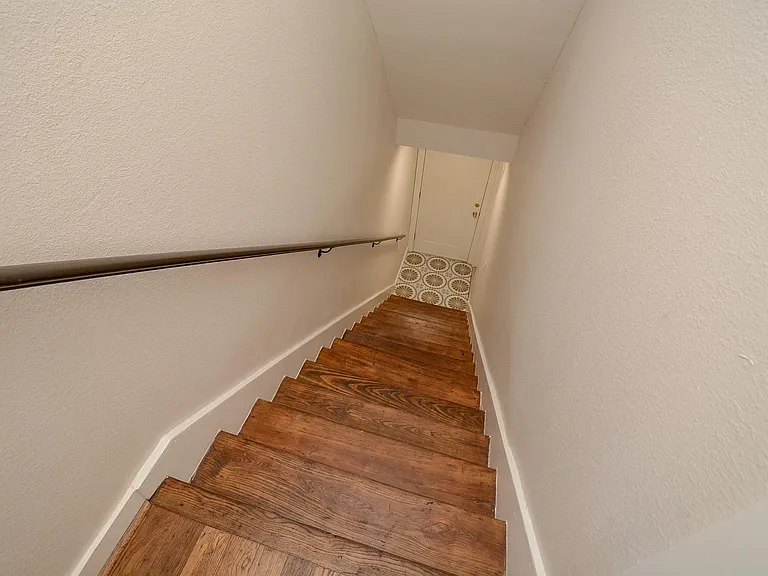 2916 Arbor St — Photo 22