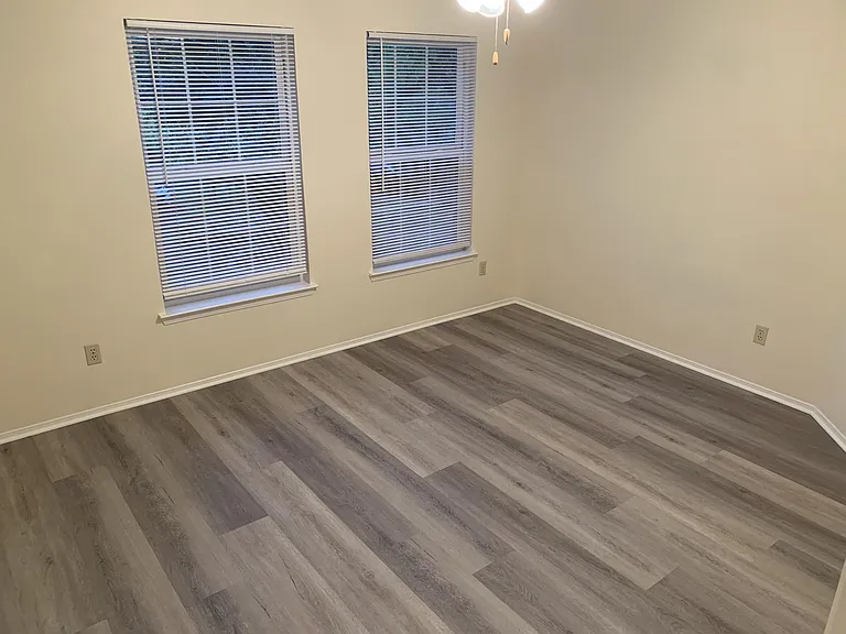 10911 Grassmere Ct — Photo 22