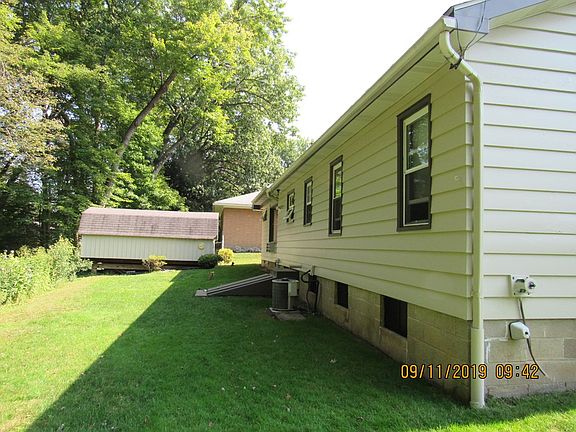 5th image of 518 Bouquin Cir
