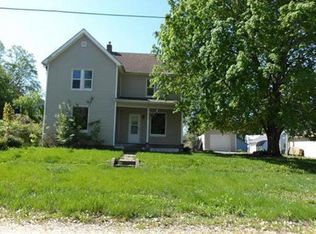207 E Jayne St, Lone Tree, IA 52755
