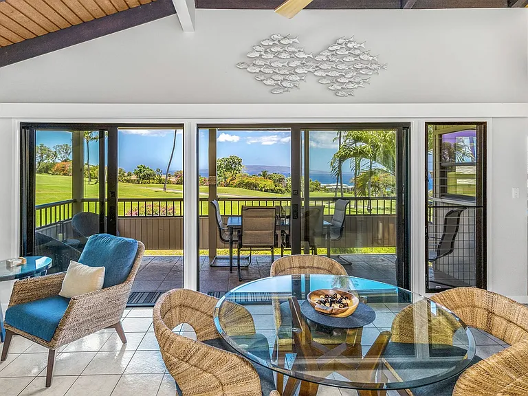 Wailea Ekolu Pl — Photo 1