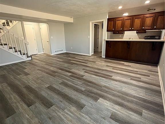 2nd image of 8408 Woodson Ct