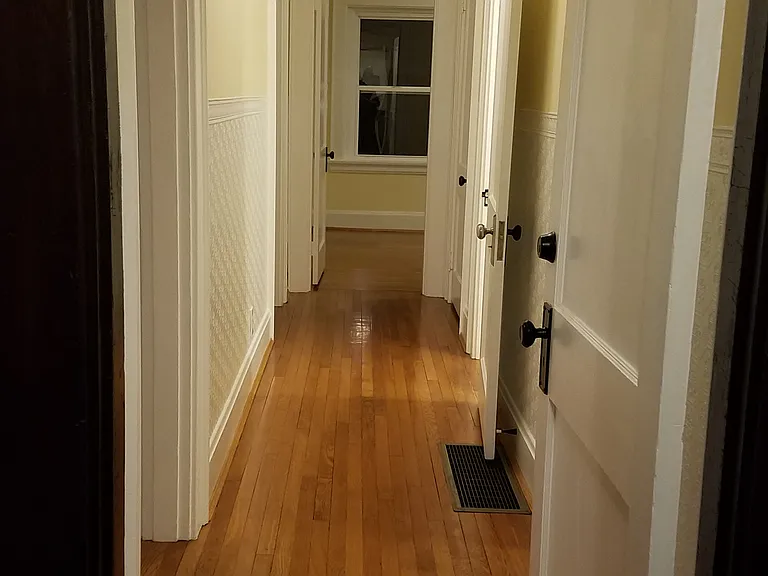 402 Taylor Ave #1 — Photo 3