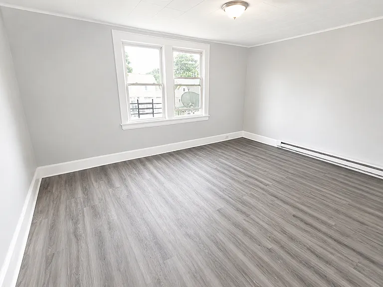 9 Kenmore Ave #31 — Photo 4
