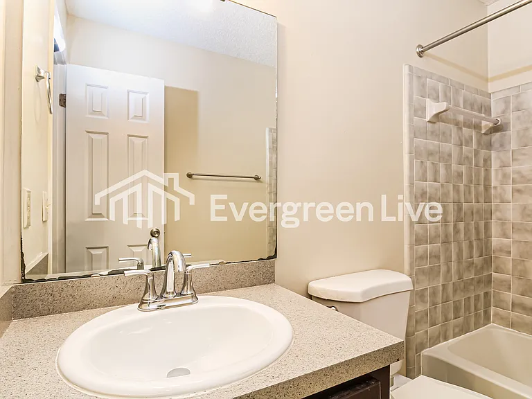 280 Conrad Cir — Photo 14