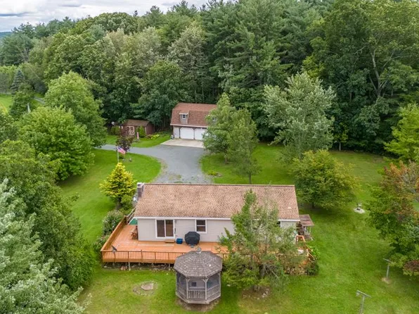 125 Hog Dr, Towanda, PA 18848