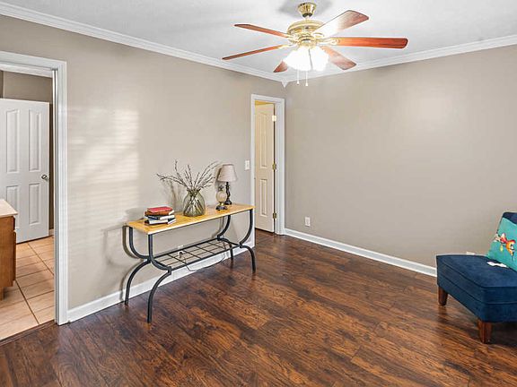 5th image of 6916 Riverwalk Blvd