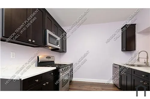 400 Calvin Ave Photo 1