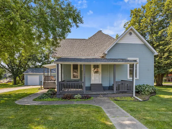 206 W North St, Le Roy, IL 61752