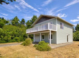 354 S Wynoochee Dr SW, Ocean Shores, WA 98569