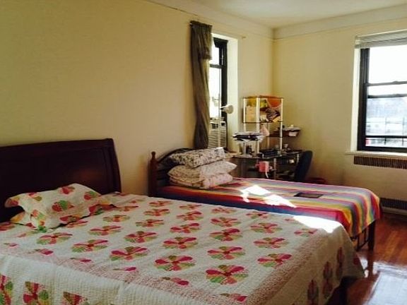5th image of 8306 Vietor Ave APT 3G