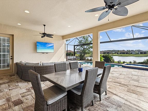 2nd image of 11248 Juglans Dr
