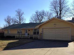 412 W Woodridge St, Springfield, MO 65803