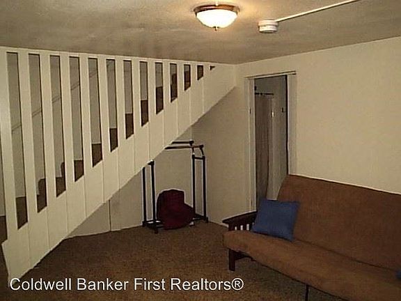 2nd image of 215 W Birch St