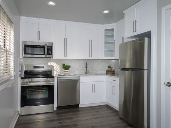 727 Greenbriar Dr #B3BAB158D