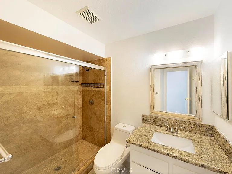 1101 Napa St — Photo 9