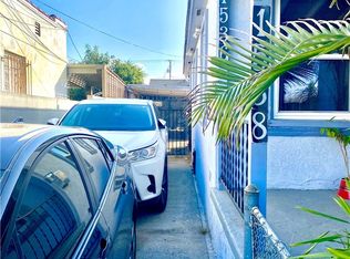 1536 W 105th St, Los Angeles, CA 90047