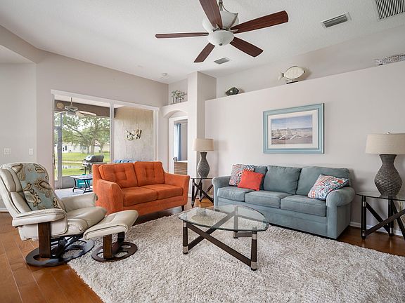 5th image of 1336 Shoreline Circle