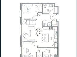909 W Montana St, Chicago, IL 60614