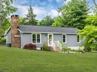 4 Beavers St, High Bridge, NJ 08829