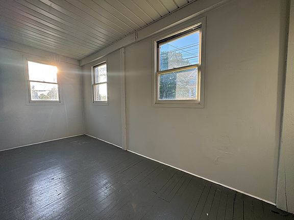 4th image of 55 Wildwood Ave #1