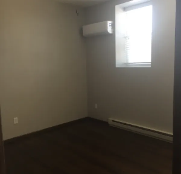 16 S Hill St #A — Photo 10