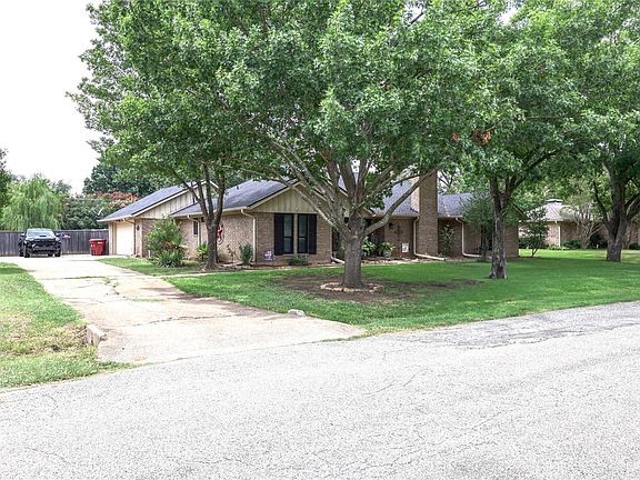 2nd image of 5500 Bello Vista Dr