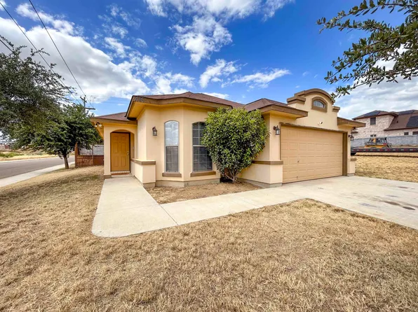 416 Soubirous Rd, Laredo, TX 78045