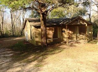 495 E Oak St, Swansea, SC 29160