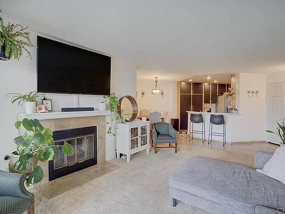2nd image of 7063 Camino Degrazia Unit 171