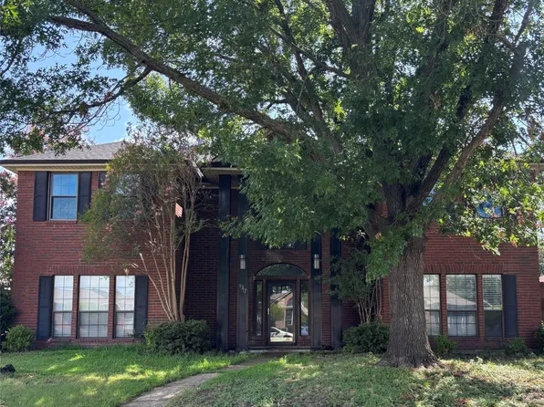 1717 Creek Valley Rd, Mesquite, TX 75181