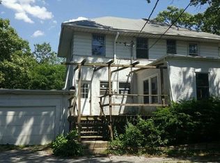 467 Holbrook Rd, Homewood, IL 60430