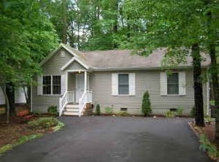 43 Burr Hill Dr, Ocean Pines, MD 21811