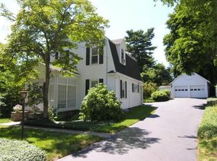 1001 Greendale Ave, Needham, MA 02492