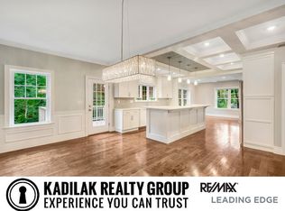 1 Hershey Rd, Burlington, MA 01803