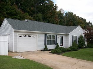 302 Marian Pl, Staunton, VA 24401