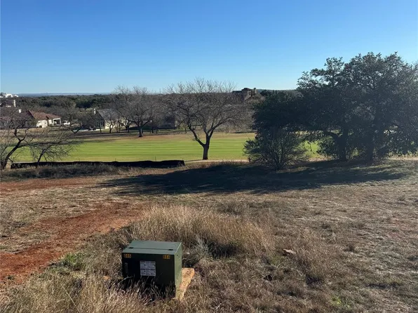 319 Red Wine, Llano, TX 78657