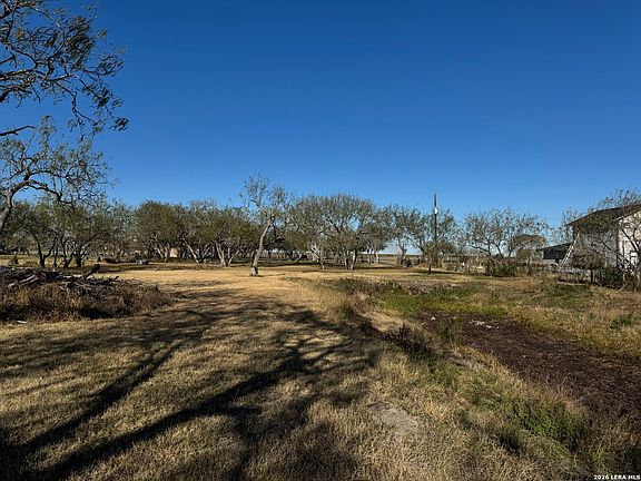 4th image of 6323 County Road 1612 LOT 10