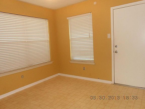 Formal Dinning area