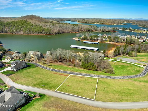 2nd image of 220 Wildwing Dr