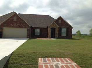 17135 Highland Dr, Claremore, OK 74017