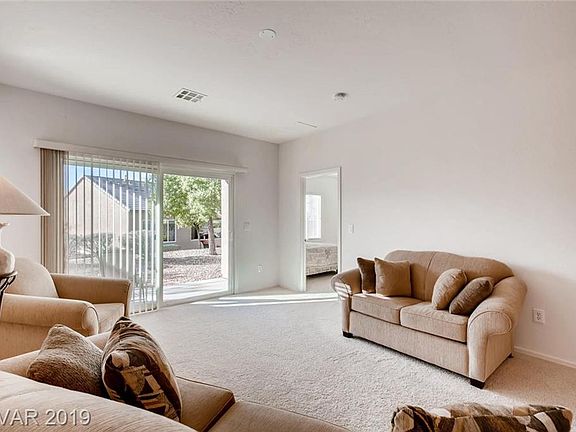 4th image of 7916 Broadwing Dr