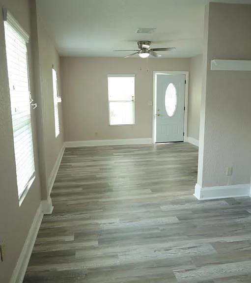 809 Adams St — Photo 10